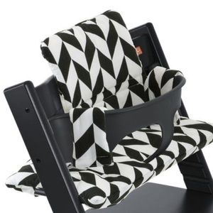 Tripp Trapp Classic Cushion, Black Chevron